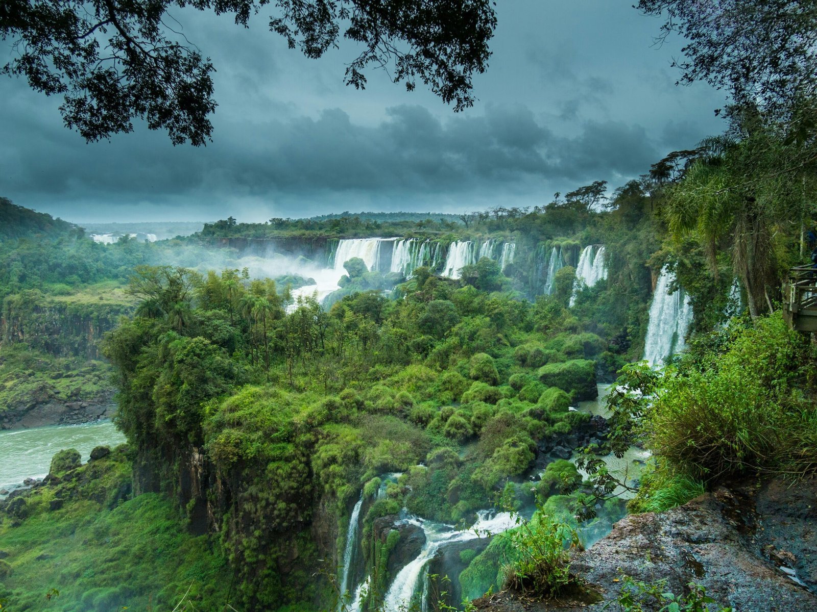 Essential Tips for Visiting Iguassu Falls